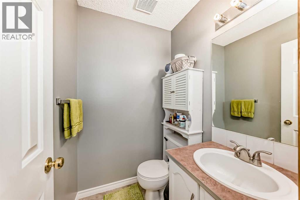 Single Family House for Sale in  Millview Square SW Millrise Calgary 