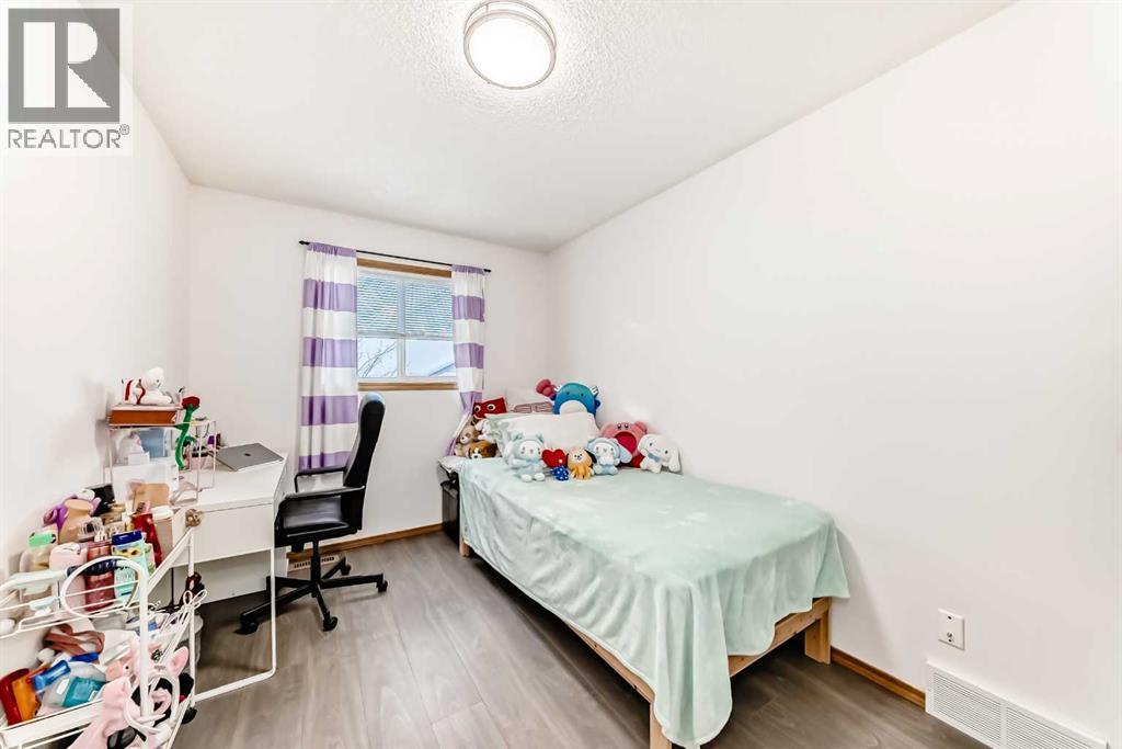 Single Family House for Sale in  Millview Square SW Millrise Calgary 