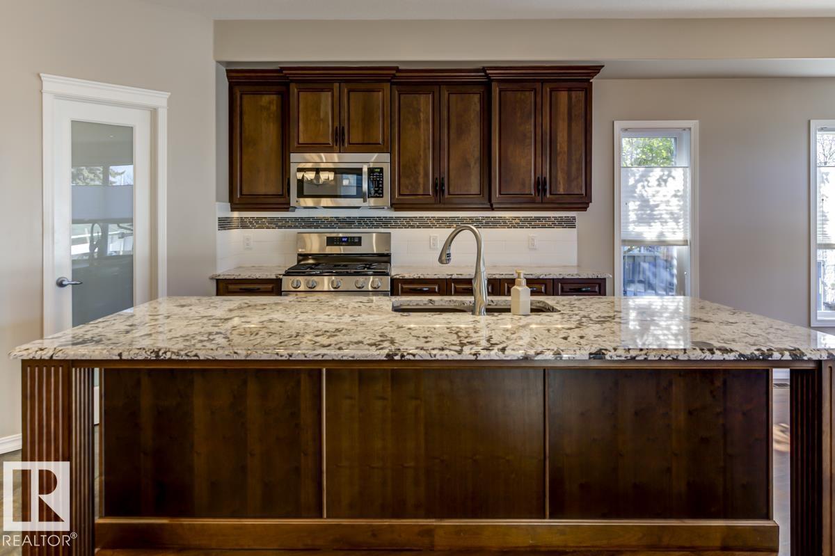 11122 52 ST NW, Edmonton