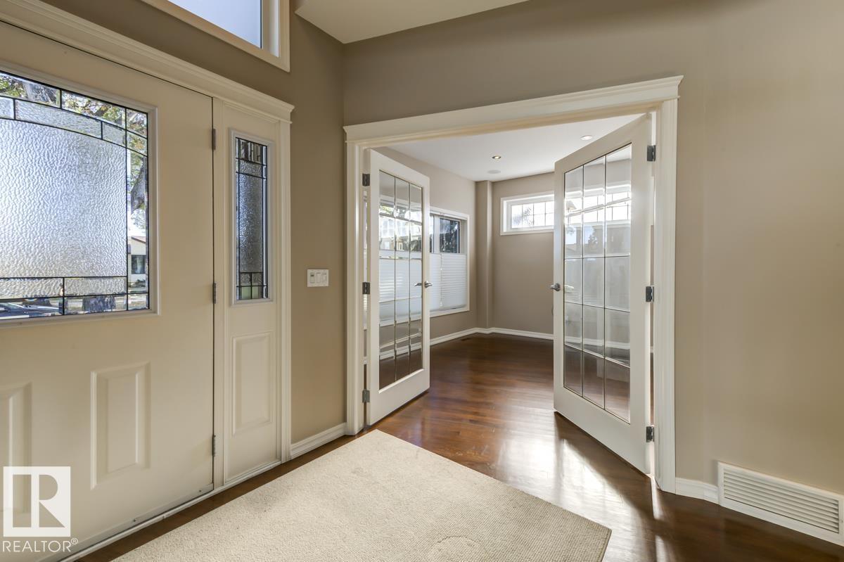 11122 52 ST NW, Edmonton