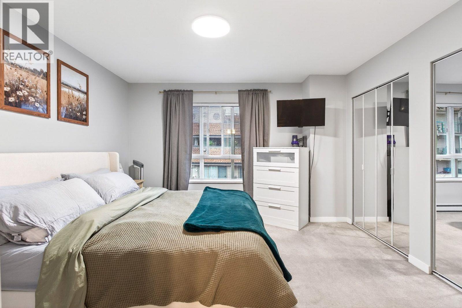 611 1661 FRASER AVENUE, Port Coquitlam