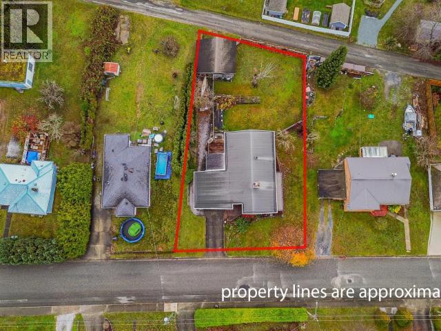 6906 HAMMOND STREET, Powell River