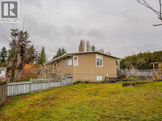6906 HAMMOND STREET, Powell River