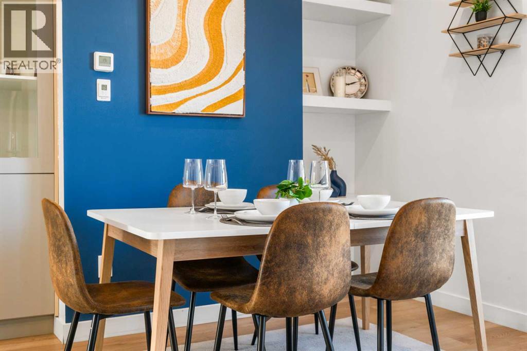 Single Family House for Sale in Unit    Avenue NW Capitol Hill Calgary 