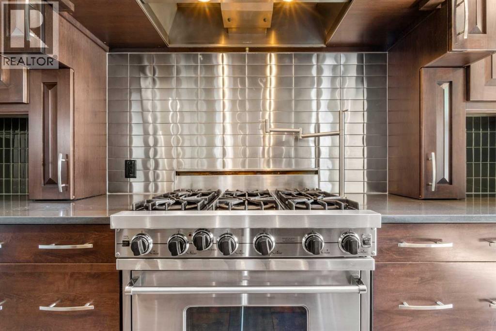 Single Family House for Sale in   Avenue NE Winston Heights/Mountview Calgary 