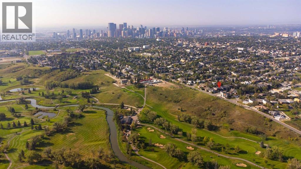 Single Family House for Sale in   Avenue NE Winston Heights/Mountview Calgary 