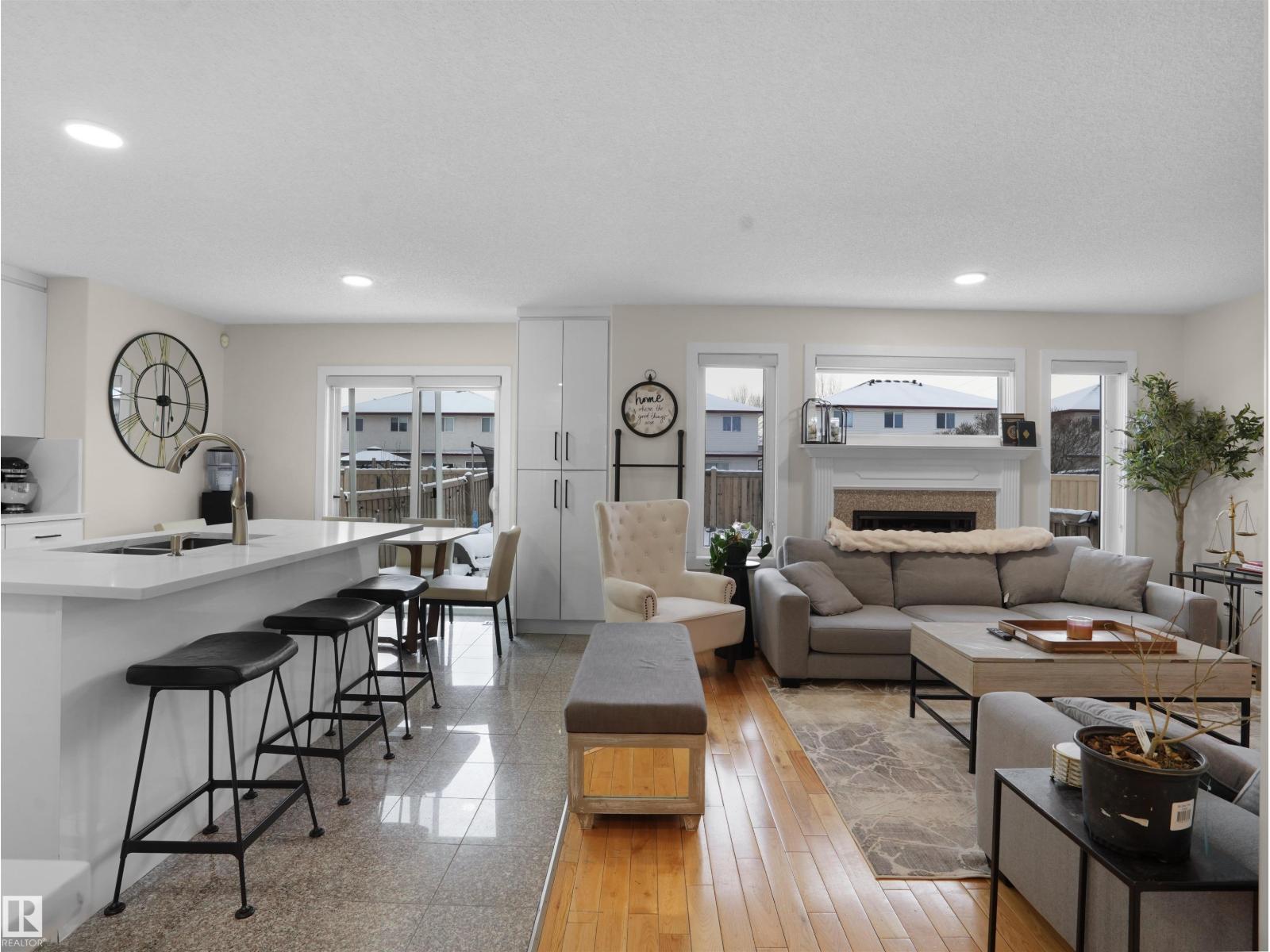 16214 92 ST NW, Edmonton