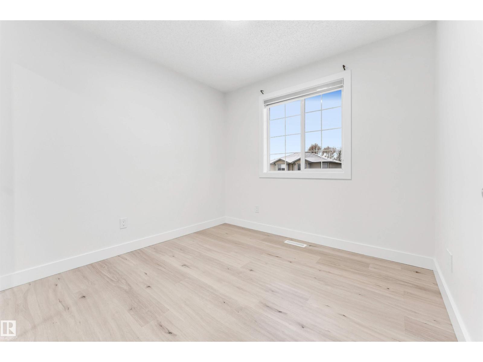 2911 26 ST NW, Edmonton