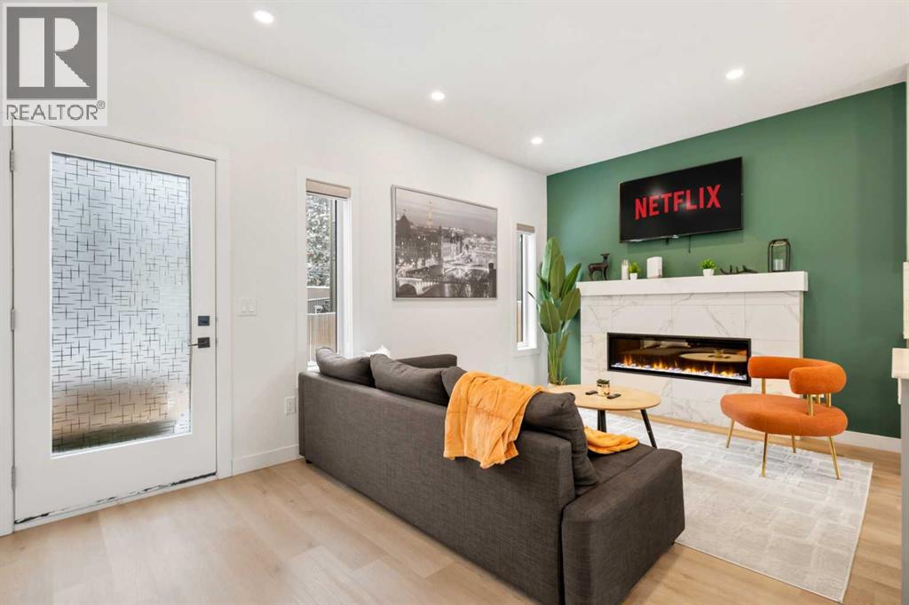 Single Family House for Sale in Unit    Avenue NW Capitol Hill Calgary 