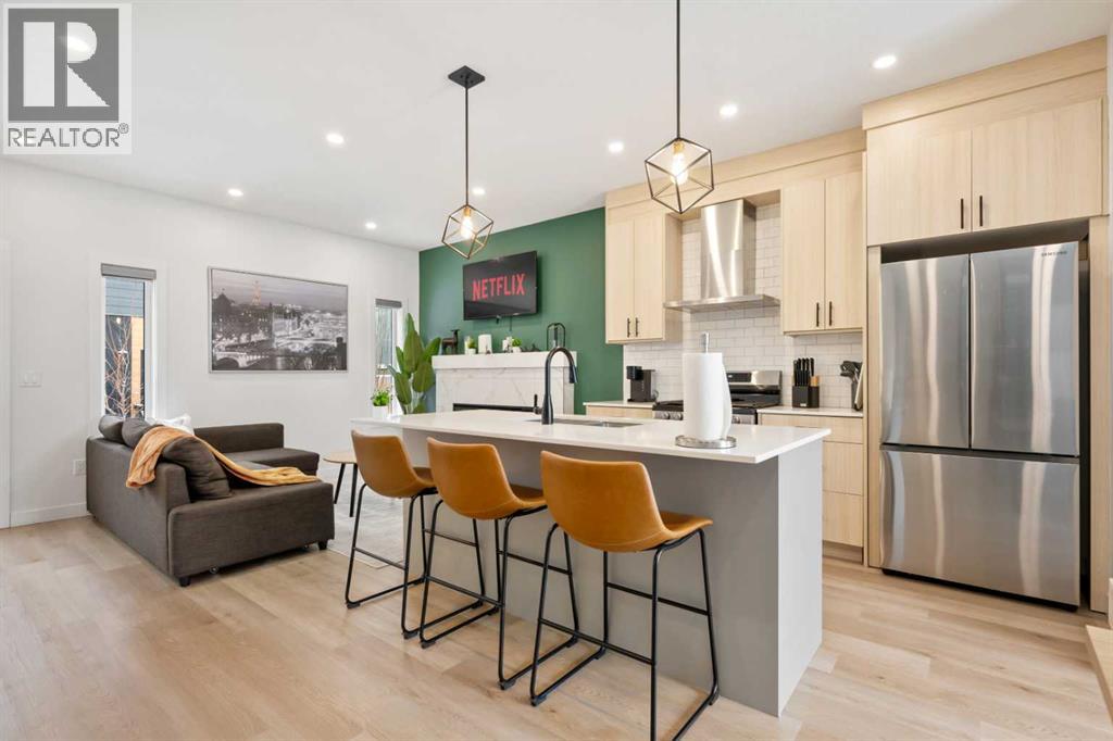 Single Family House for Sale in Unit    Avenue NW Capitol Hill Calgary 