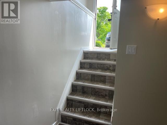 LOWER - 1437 WESTBROOK DRIVE - Photo 2 of 10, Peterborough (Monaghan Ward 2), Ontario