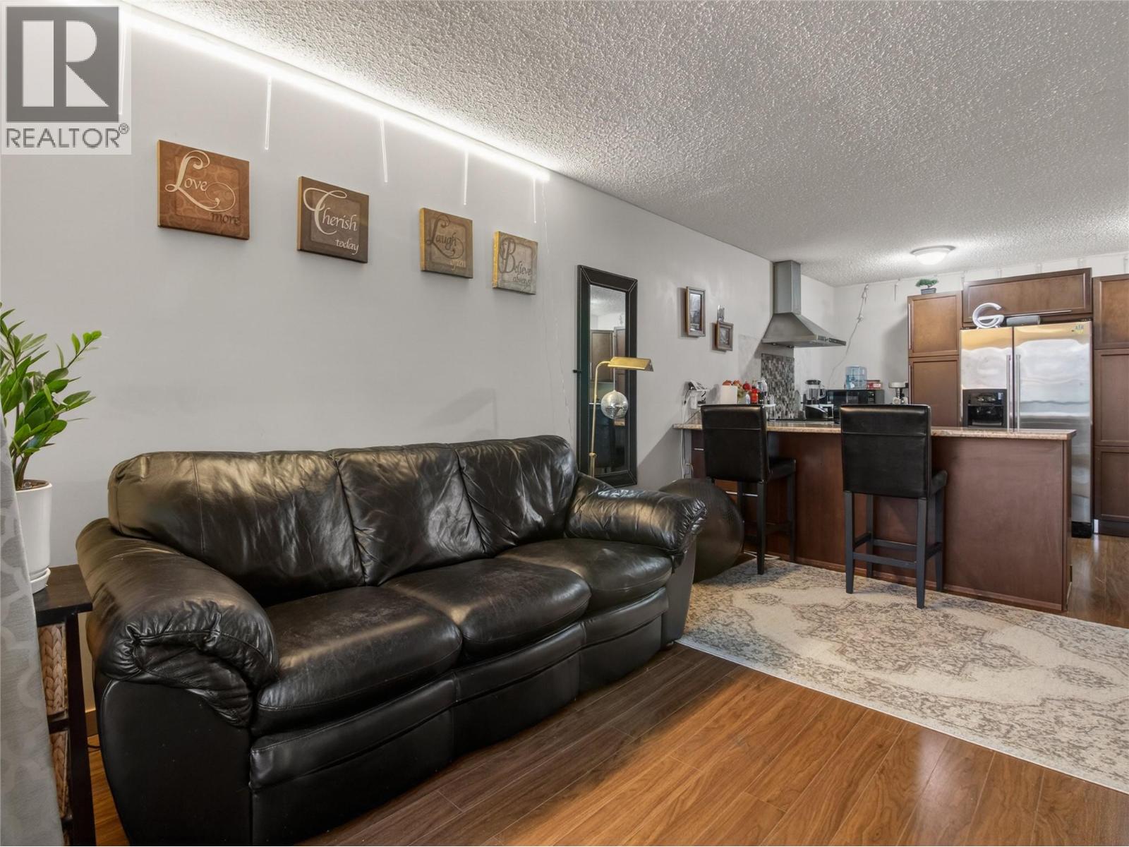 130 Skaha Place Unit# 406, Penticton