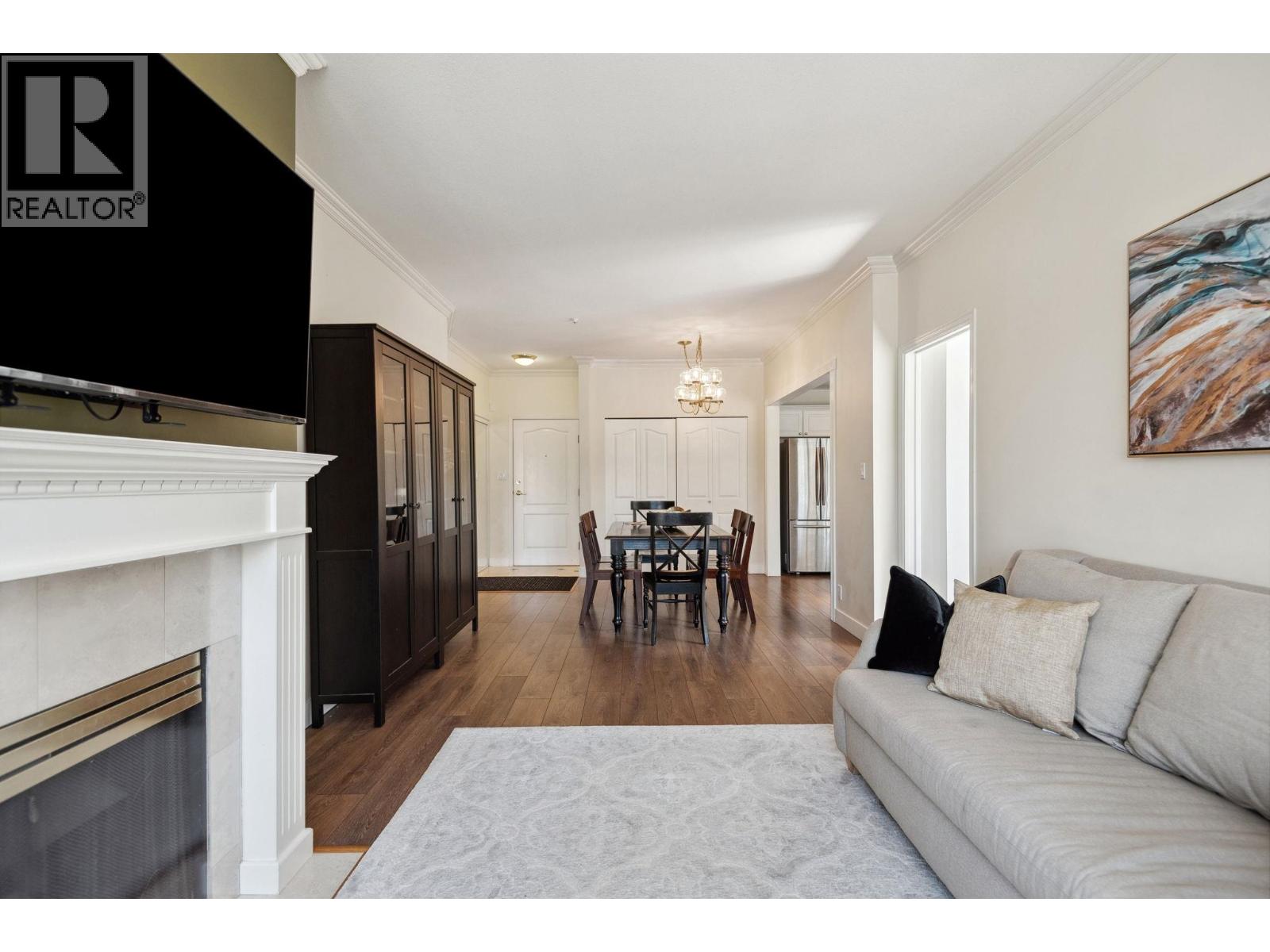216 5735 HAMPTON PLACE, Vancouver
