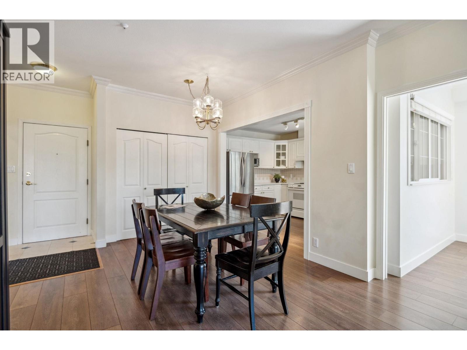 216 5735 HAMPTON PLACE, Vancouver