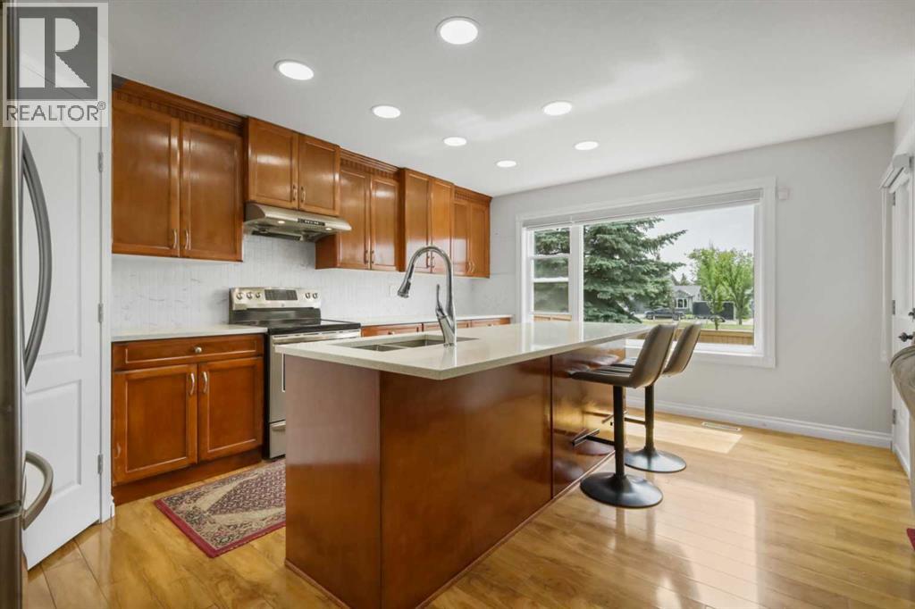 Single Family House for Sale in  Coventry Green NE Coventry Hills Calgary 