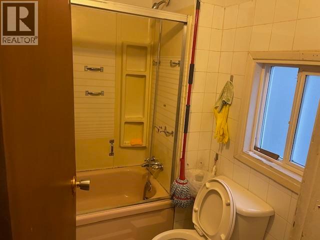 3034 GLEN DRIVE, Vancouver