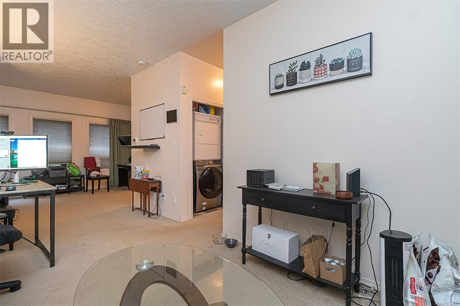  1509 Lynnfield Place, Saanich