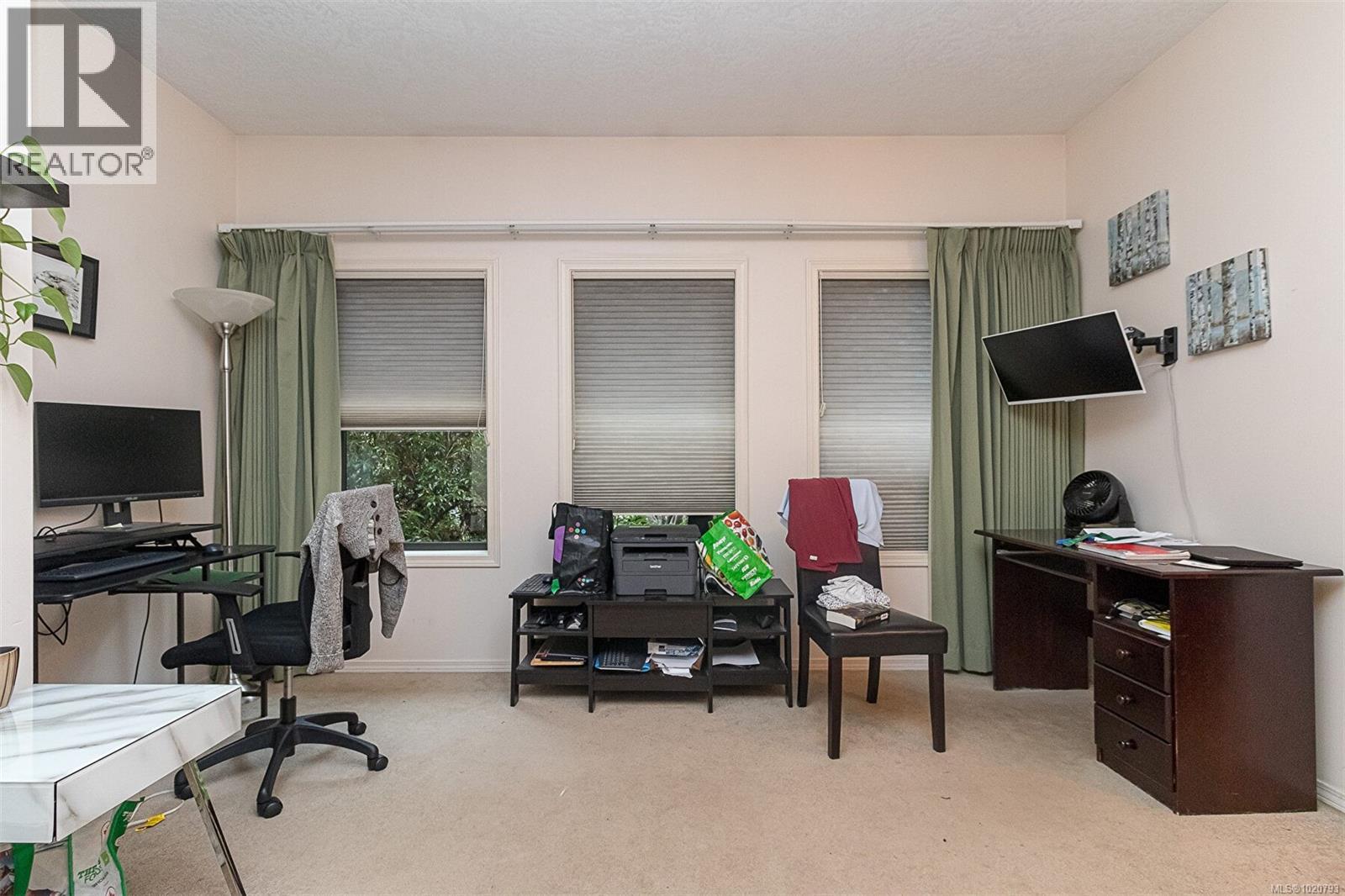  1509 Lynnfield Place, Saanich