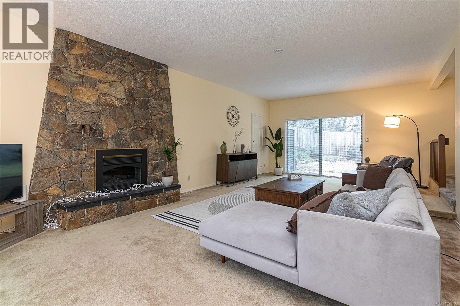  1509 Lynnfield Place, Saanich