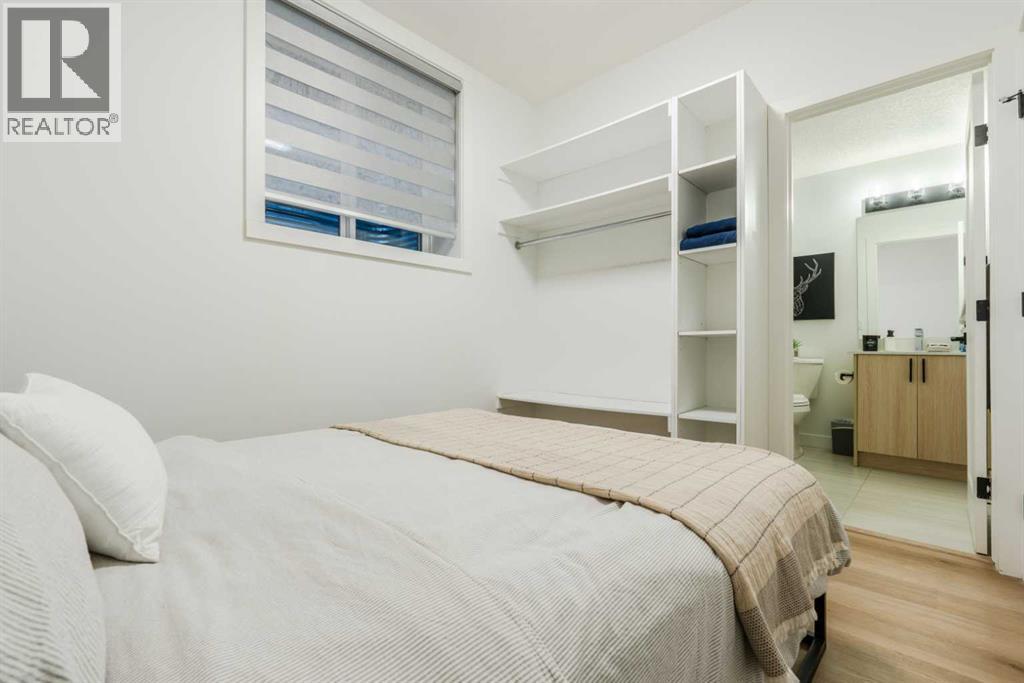 Single Family House for Sale in Unit B   Avenue NW Capitol Hill Calgary 