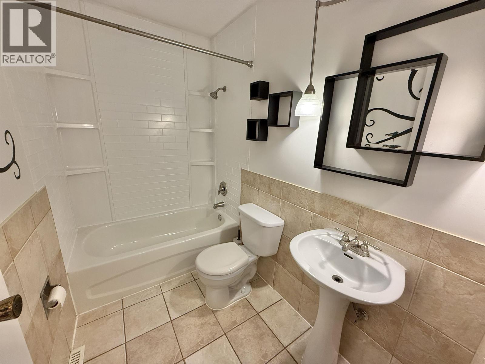 1221 LEWIS DRIVE, Quesnel