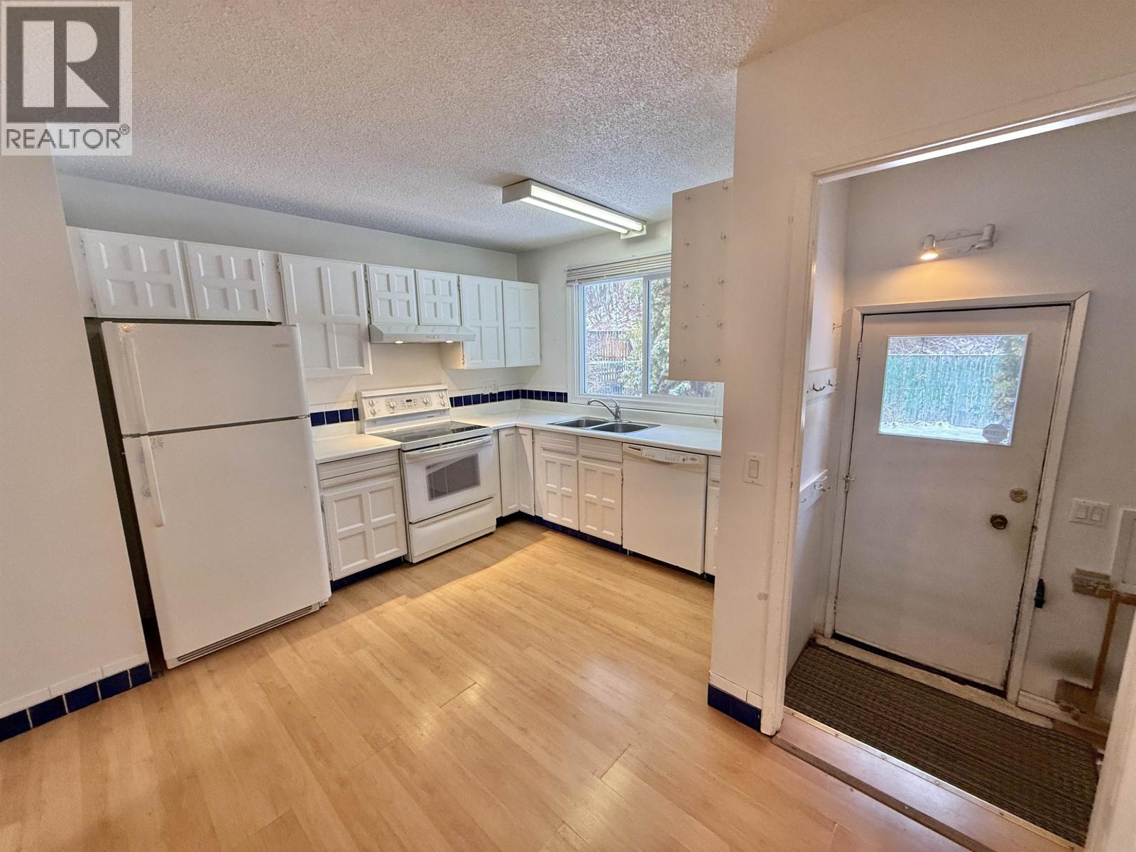 1221 LEWIS DRIVE, Quesnel