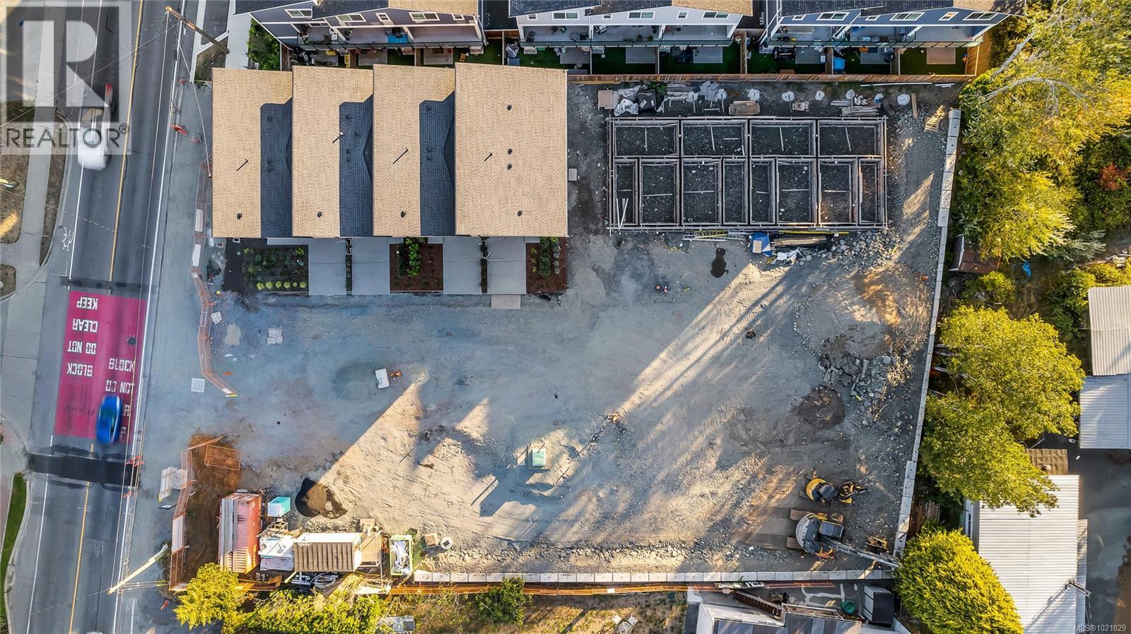 907 Vine Crt, Langford