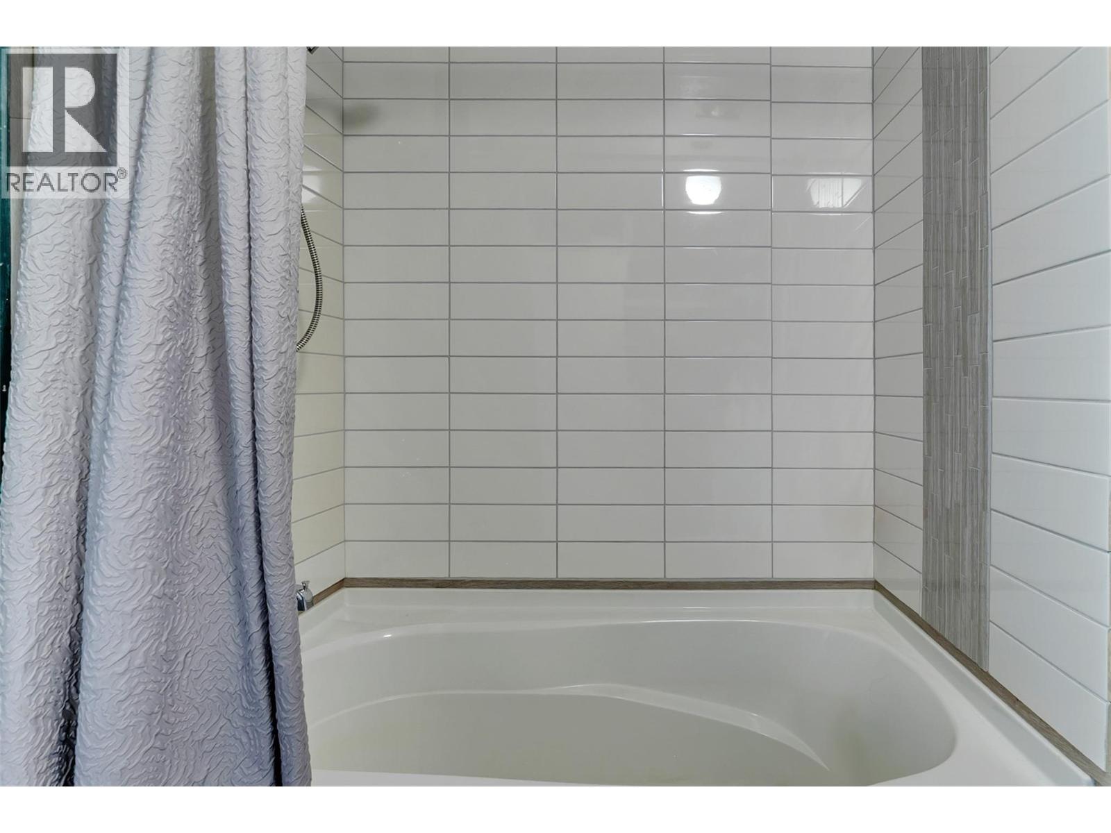  4055 McClain Road, Kelowna