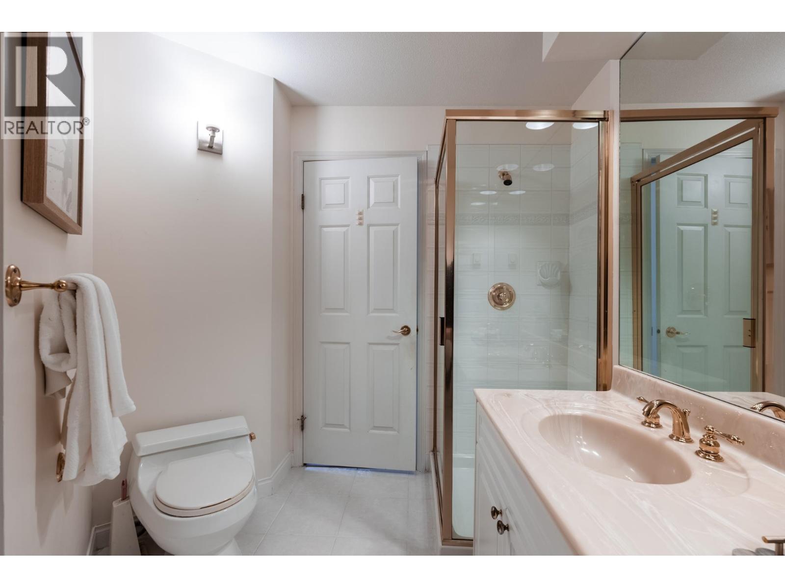 104 5835 HAMPTON PLACE, Vancouver