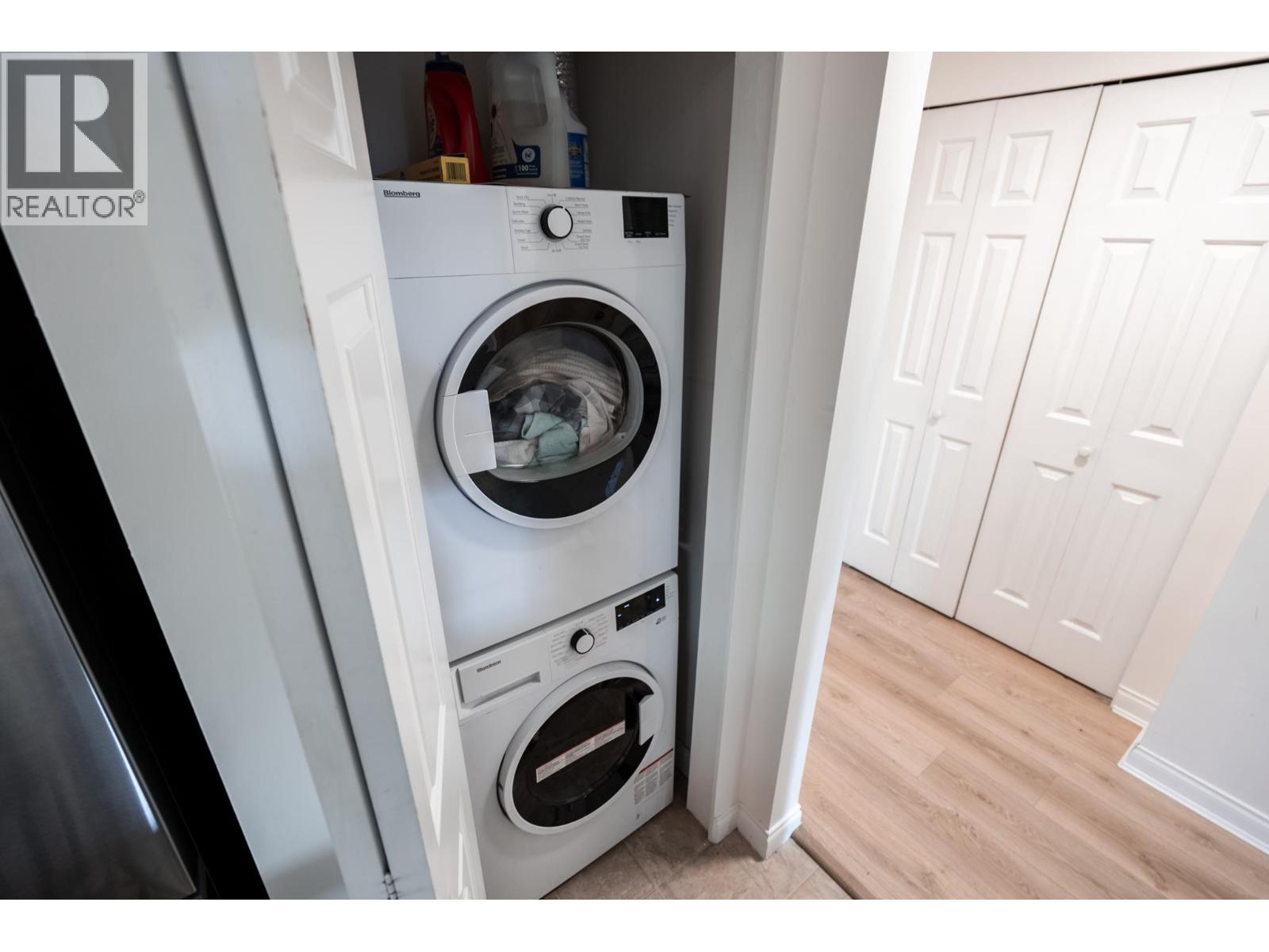 104 5835 HAMPTON PLACE, Vancouver