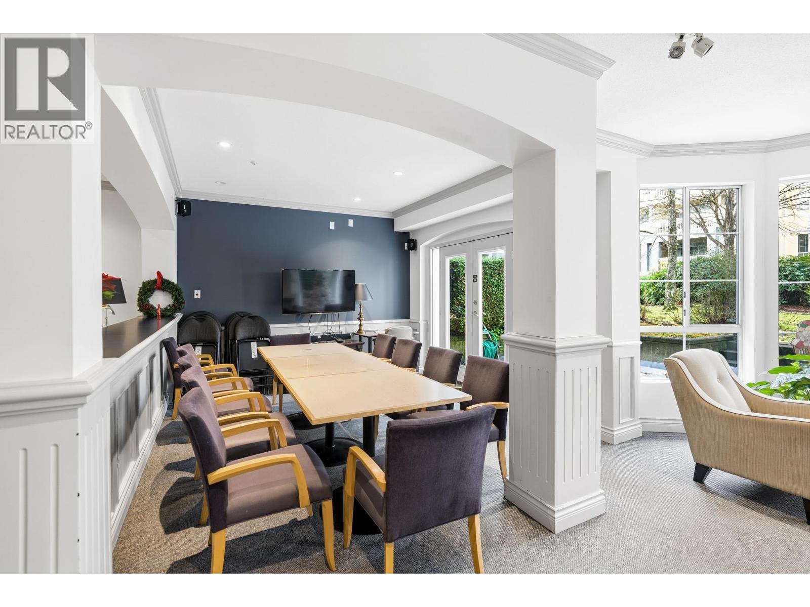 104 5835 HAMPTON PLACE, Vancouver