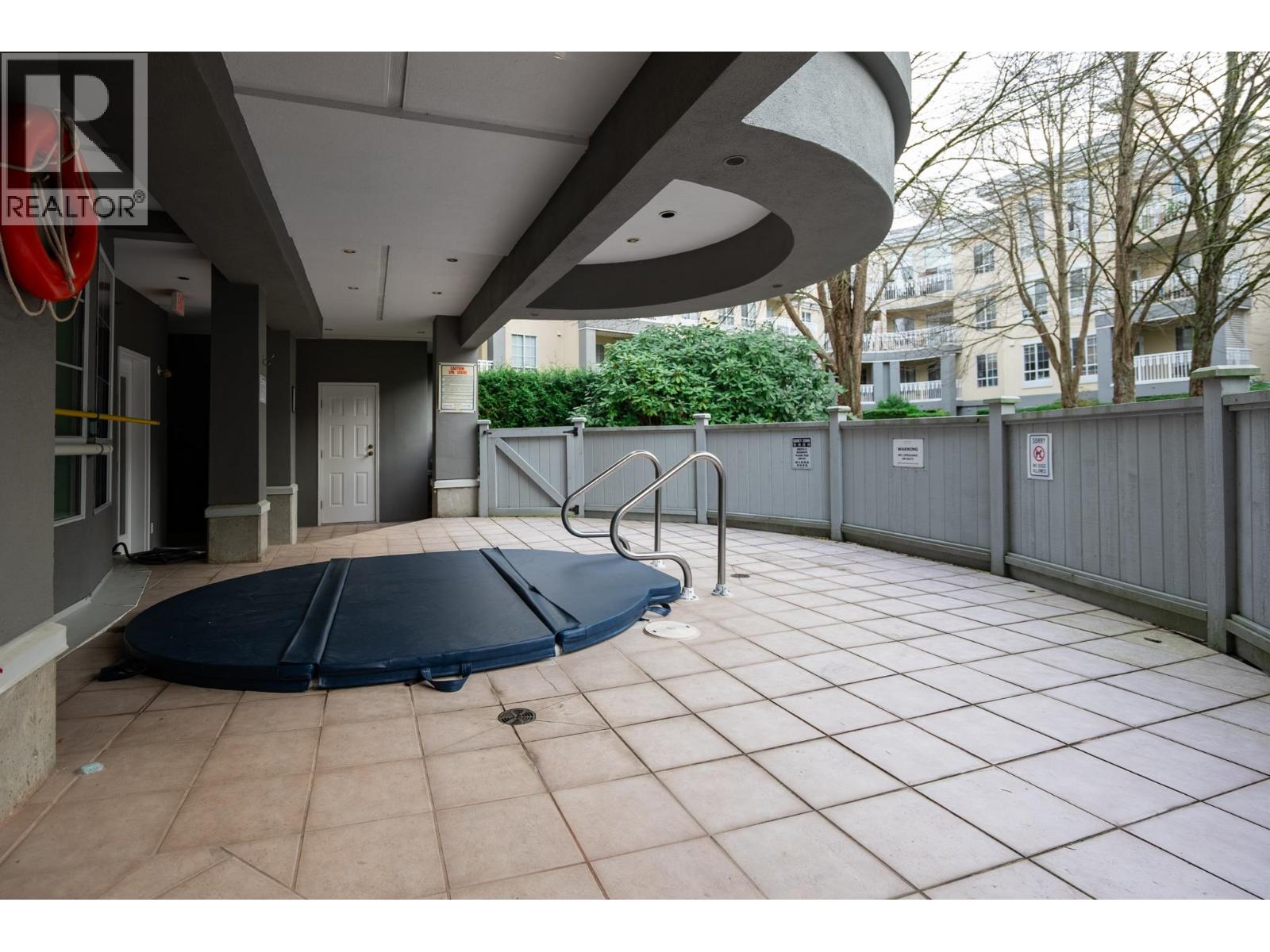 104 5835 HAMPTON PLACE, Vancouver