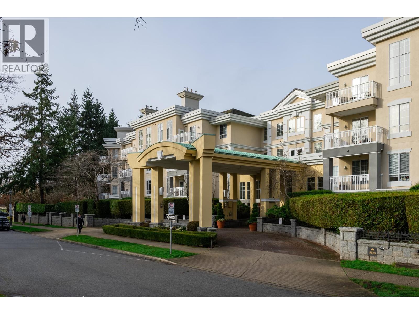104 5835 HAMPTON PLACE, Vancouver