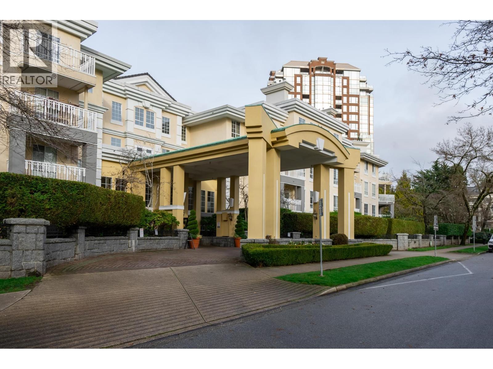 104 5835 HAMPTON PLACE, Vancouver