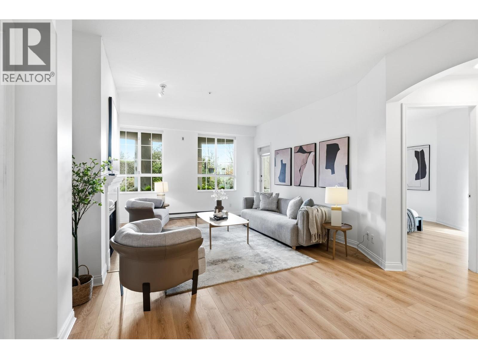 104 5835 HAMPTON PLACE, Vancouver