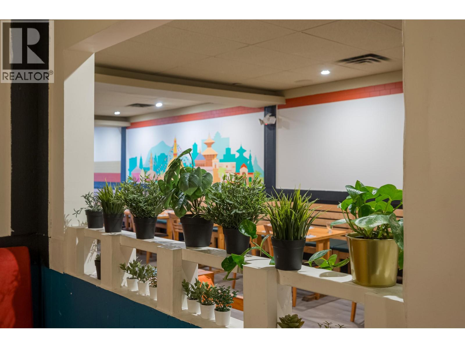 6372 FRASER STREET, Vancouver