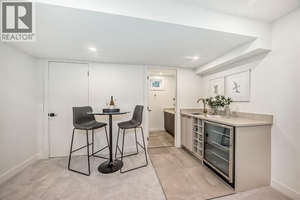 Single Family House Bi-level for Sale in  Dalgetty Place NW Dalhousie Calgary 