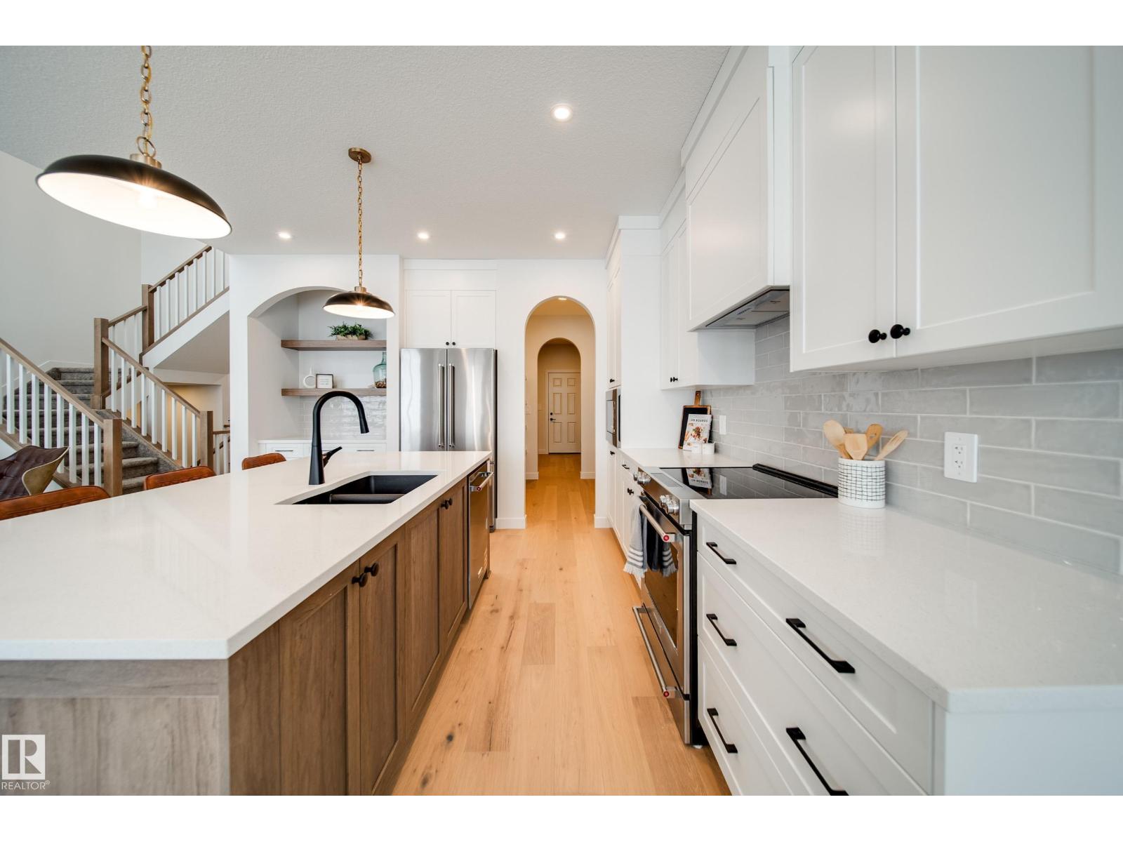 96 Chelles WD, St. Albert