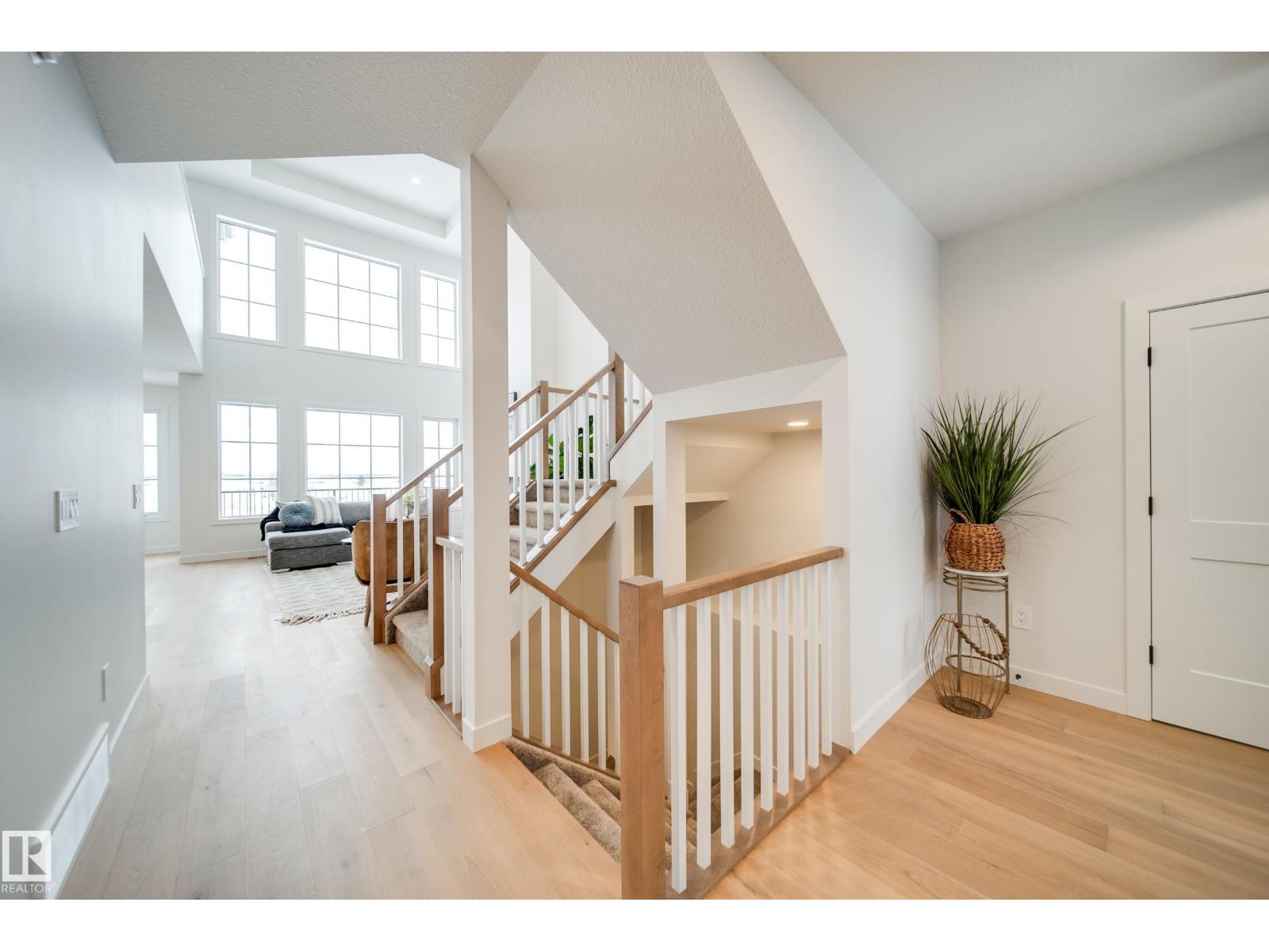 96 Chelles WD, St. Albert