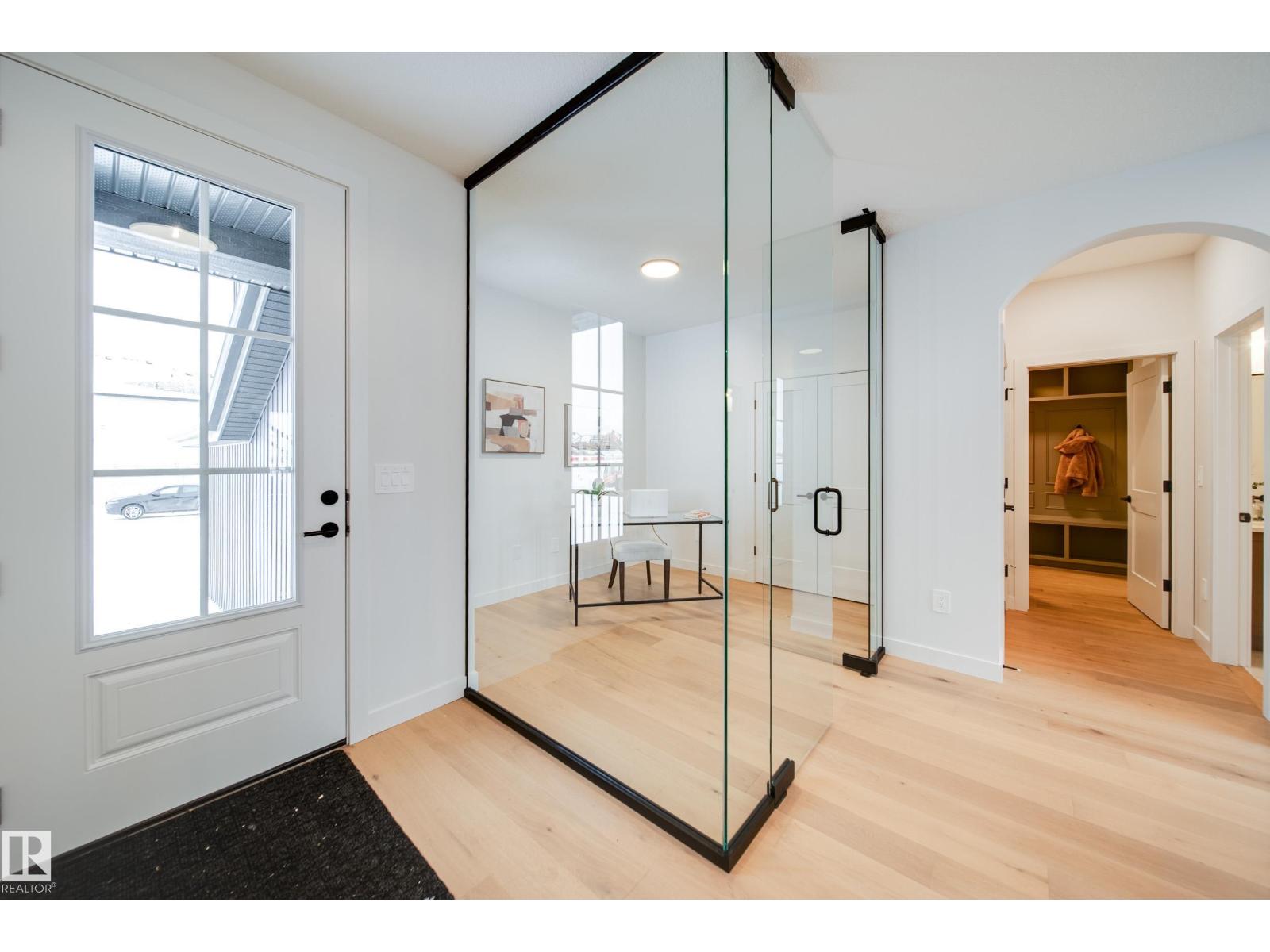 96 Chelles WD, St. Albert