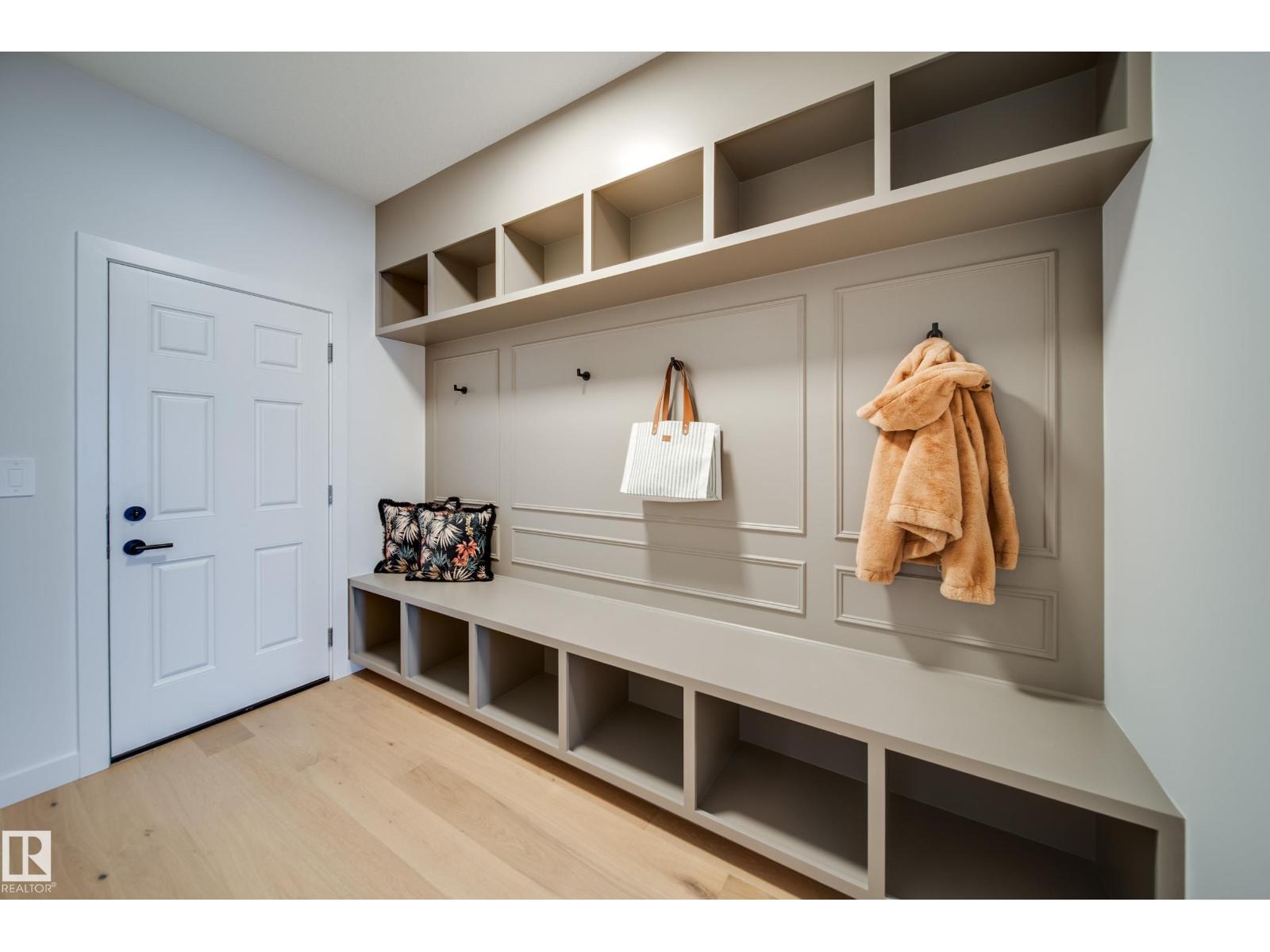 96 Chelles WD, St. Albert