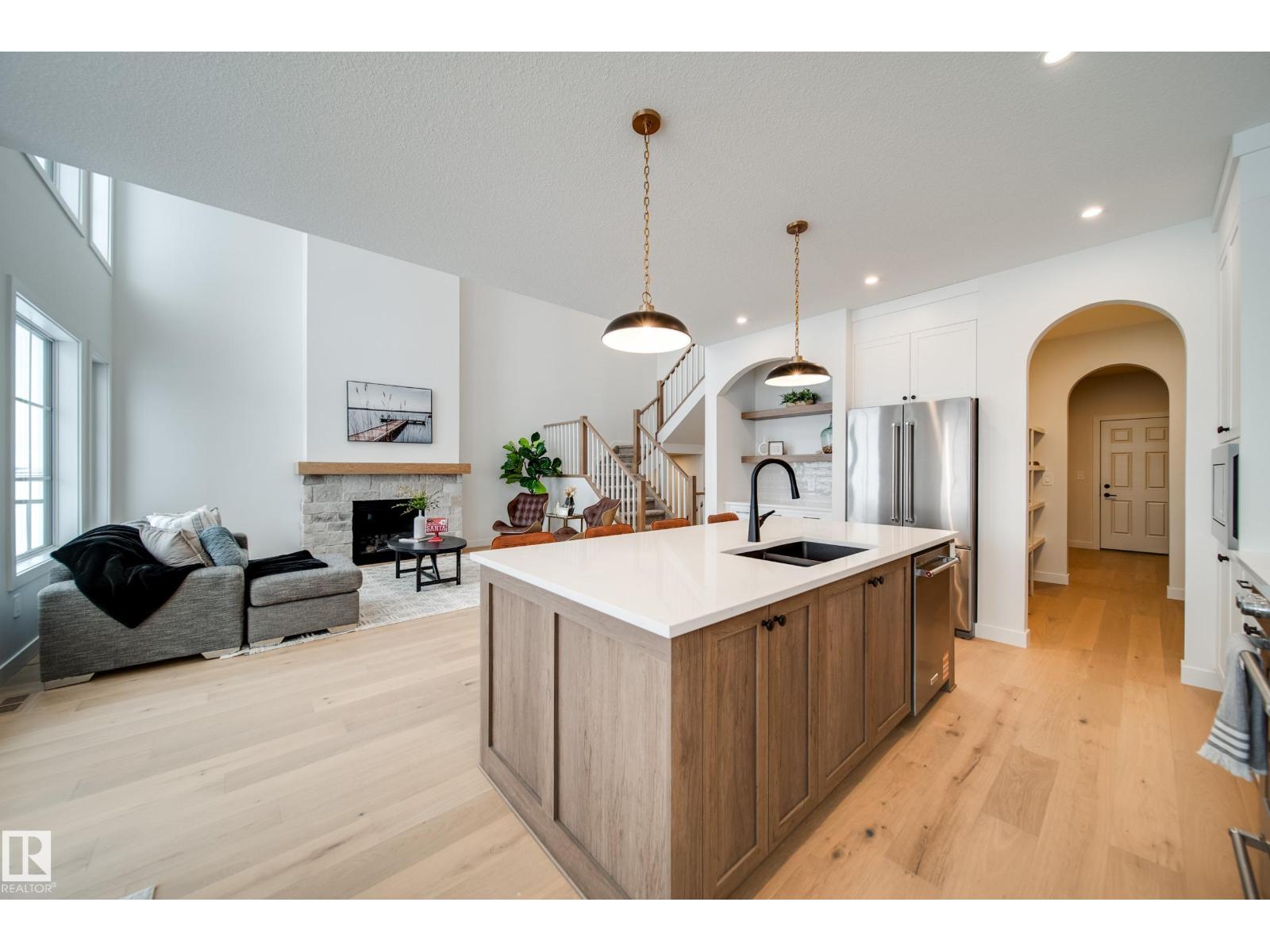 96 Chelles WD, St. Albert