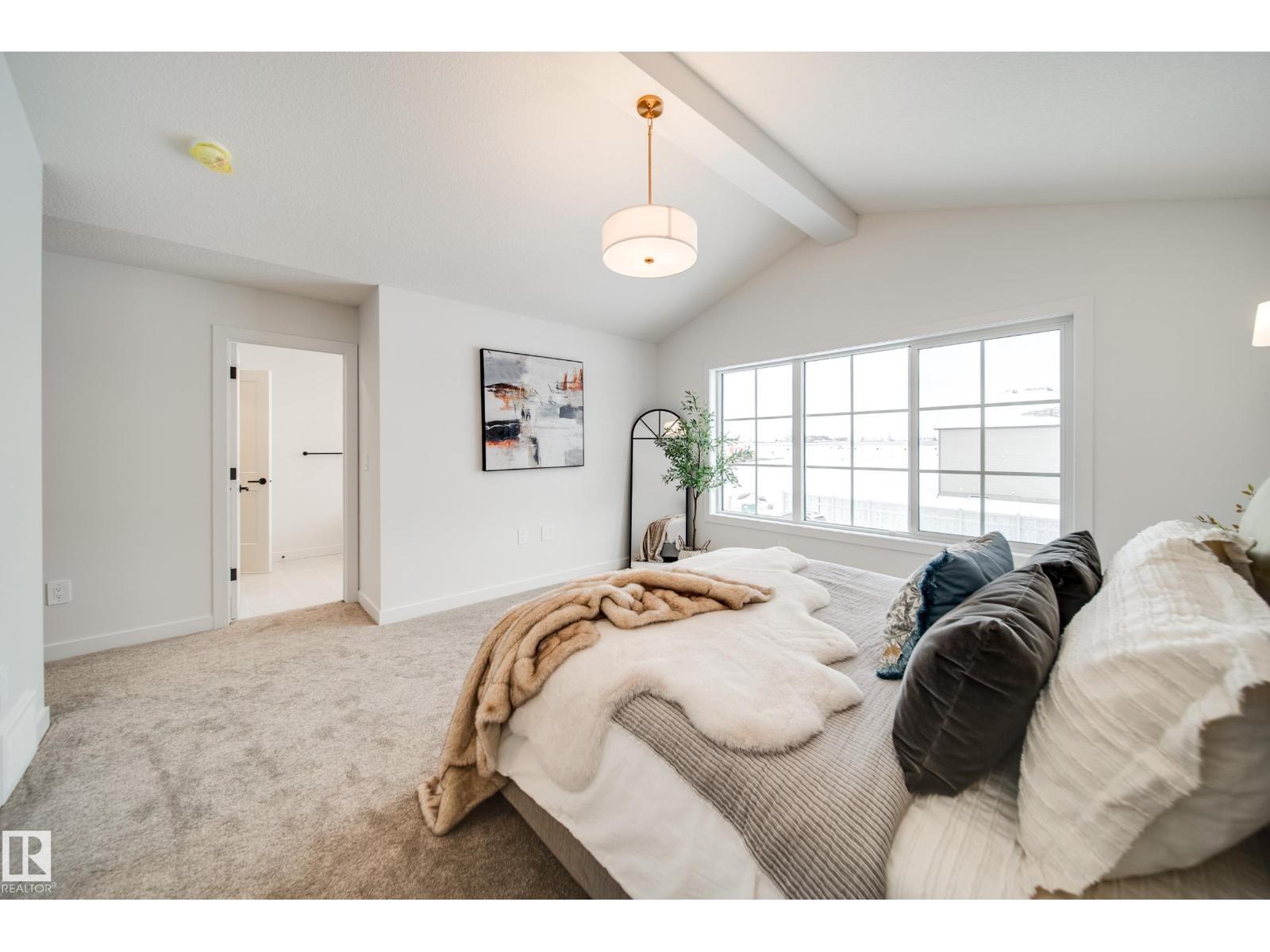 96 Chelles WD, St. Albert