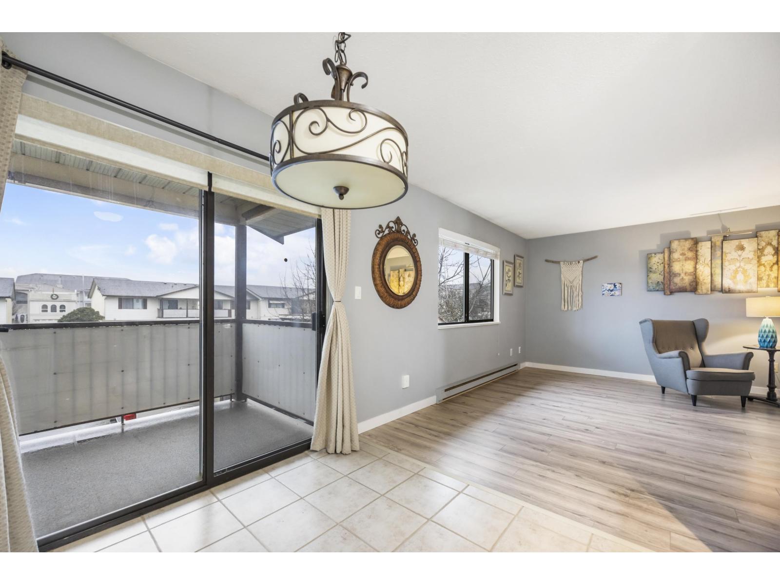 34 7455 HURON STREET, Sardis West Vedder, Chilliwack