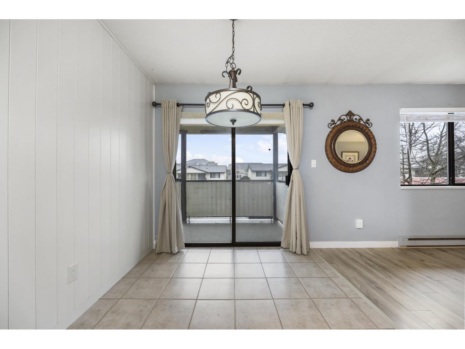 34 7455 HURON STREET, Sardis West Vedder, Chilliwack