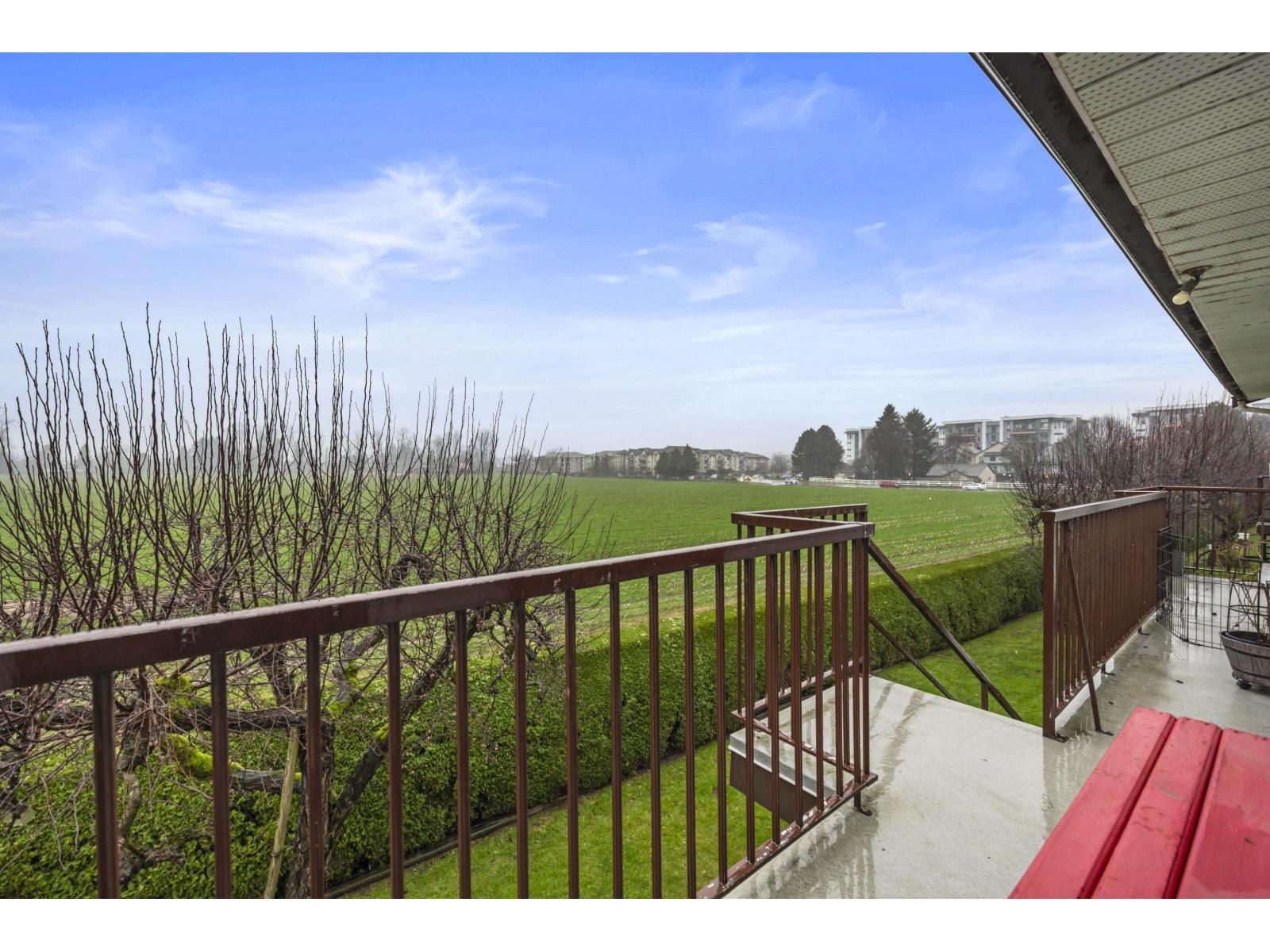 34 7455 HURON STREET, Sardis West Vedder, Chilliwack