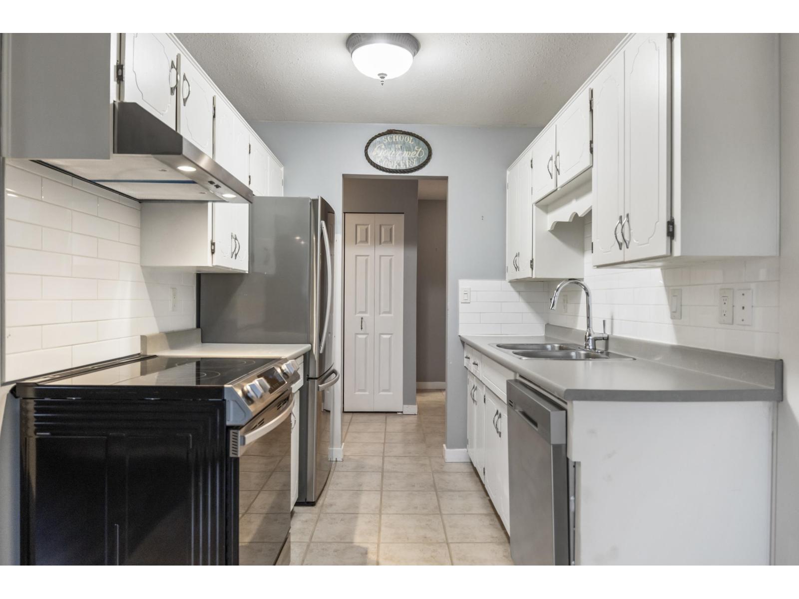 34 7455 HURON STREET, Sardis West Vedder, Chilliwack