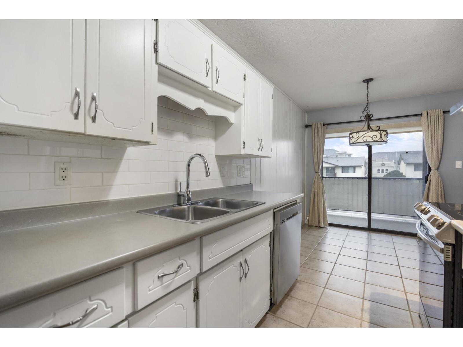 34 7455 HURON STREET, Sardis West Vedder, Chilliwack