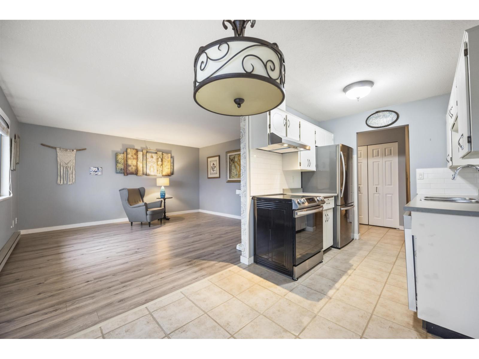 34 7455 HURON STREET, Sardis West Vedder, Chilliwack