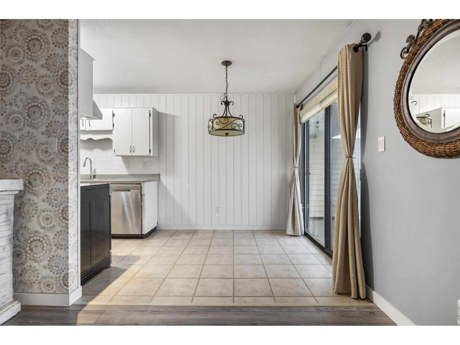 34 7455 HURON STREET, Sardis West Vedder, Chilliwack